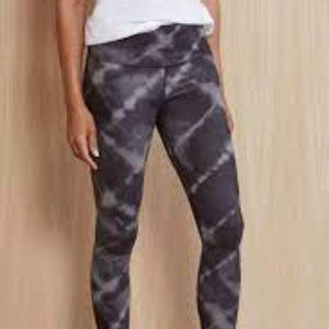 Varley Century Leggings - High Rise 7/8 Length - Black Tie Dye  - Size XL